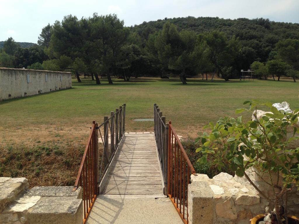 Domaine Saint Martin Hotel Valliguieres Kültér fotó