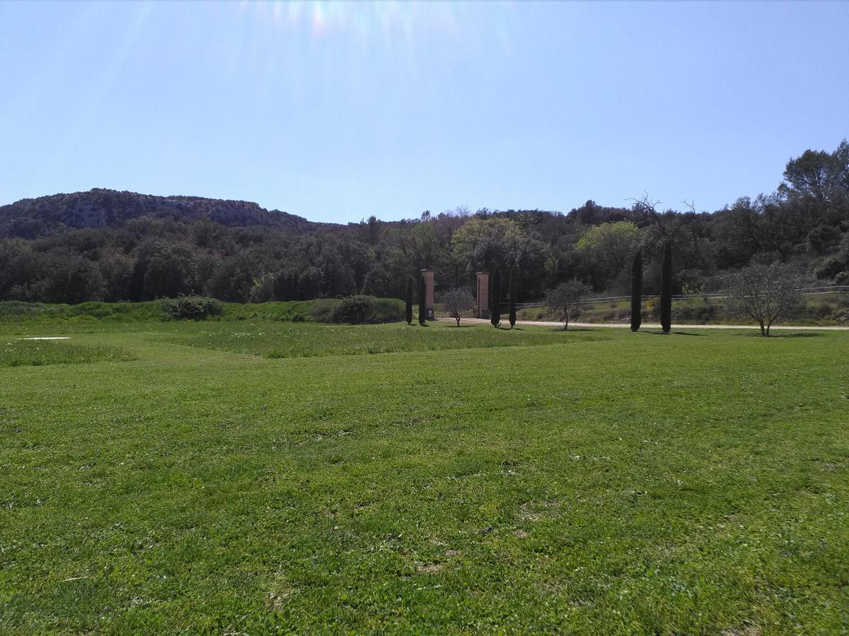 Domaine Saint Martin Hotel Valliguieres Kültér fotó